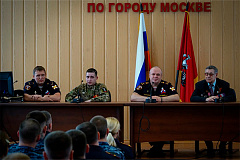 В Управлении вневедомственной охраны столичного главка Росгвардии состоялась встреча с выпускниками Центра профессиональной подготовки